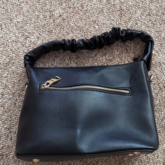 Black Urban Expressions Maddie - Picture 1 of 9